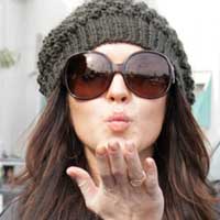 Lindsay Lohan blow kiss
